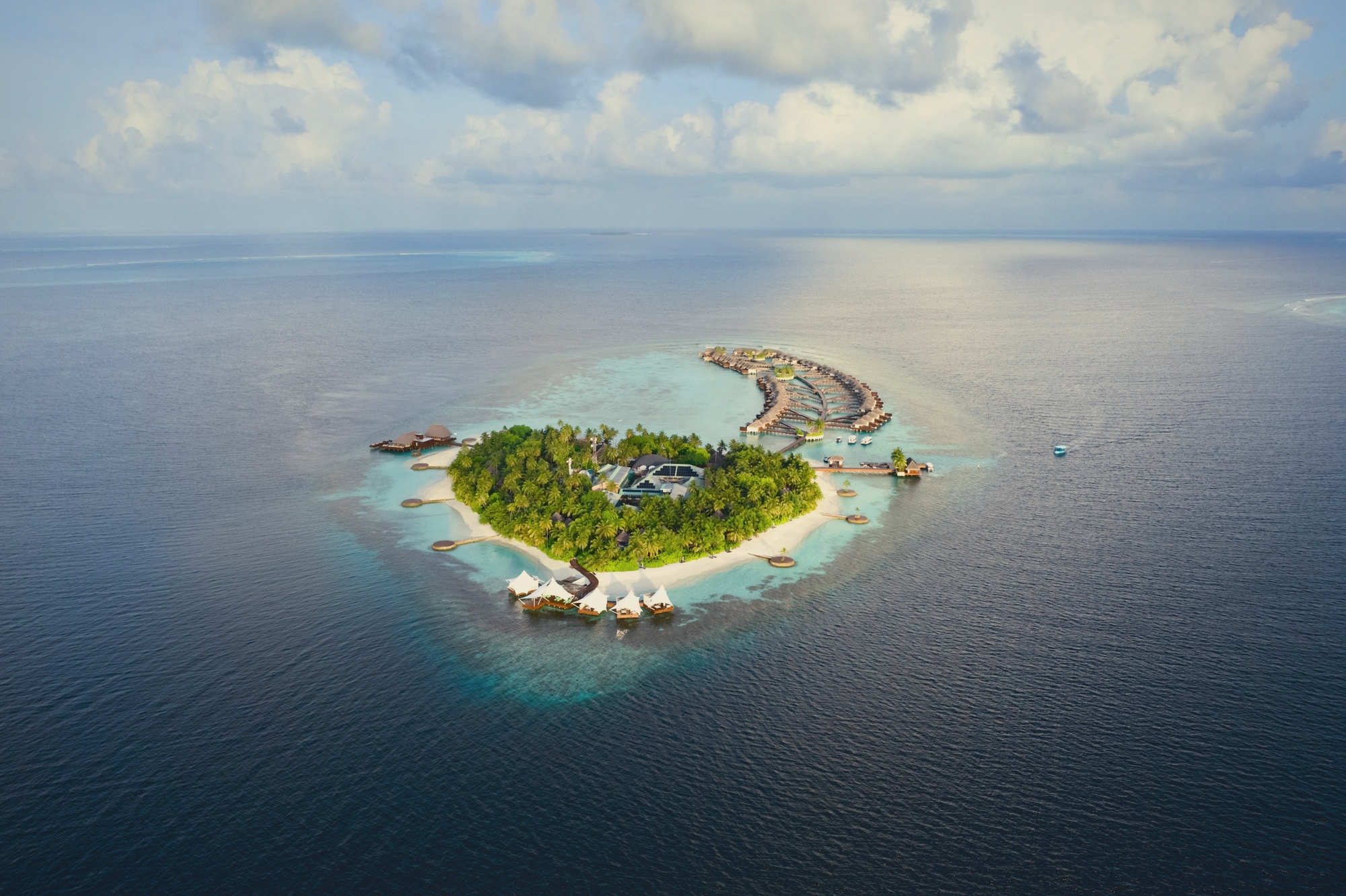Fesdu Island from above. W's North Ari Atoll property, the lifestyle proposition at the most accessible end of the OV portfolio.