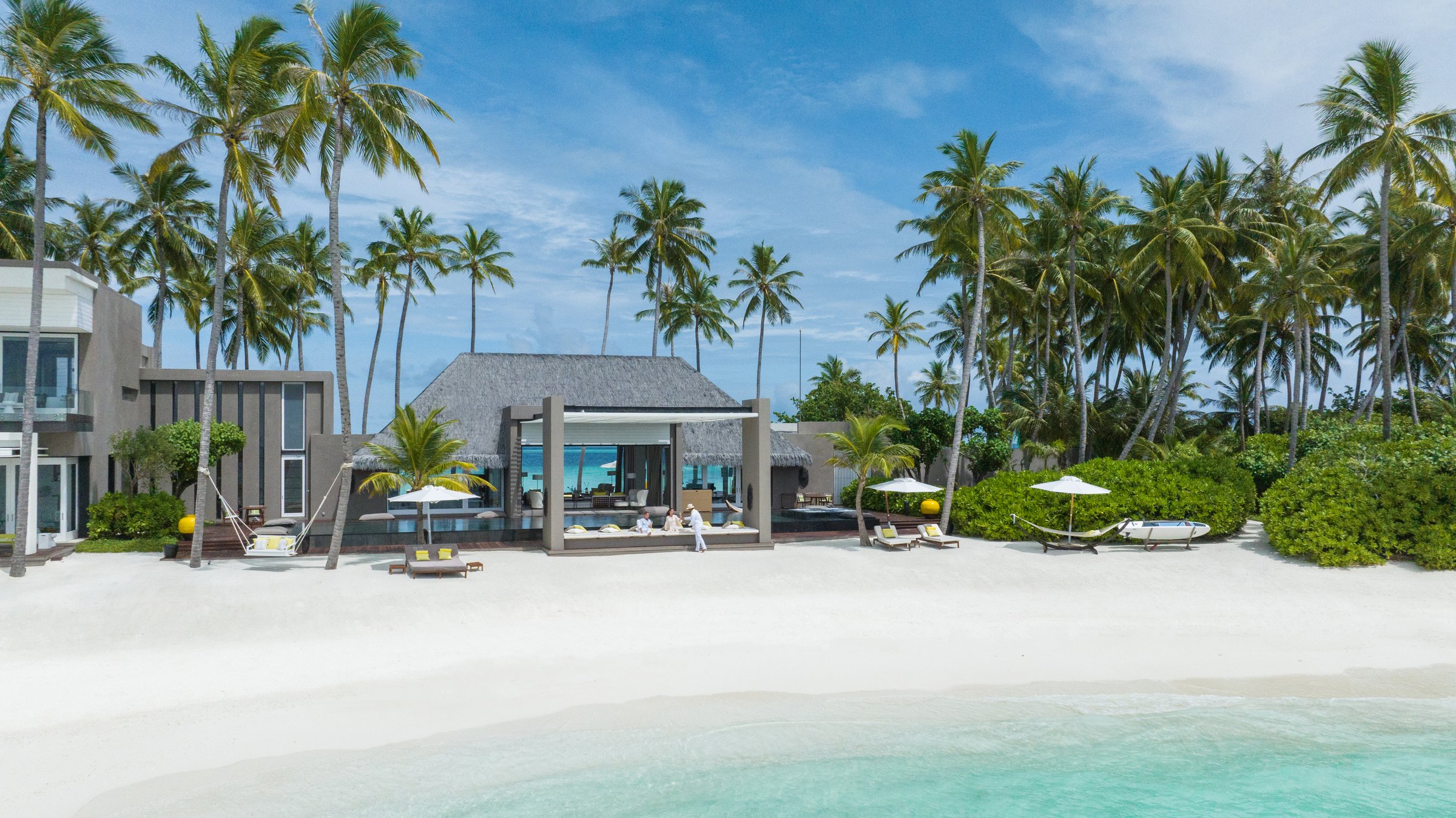Cheval Blanc Randheli — private island