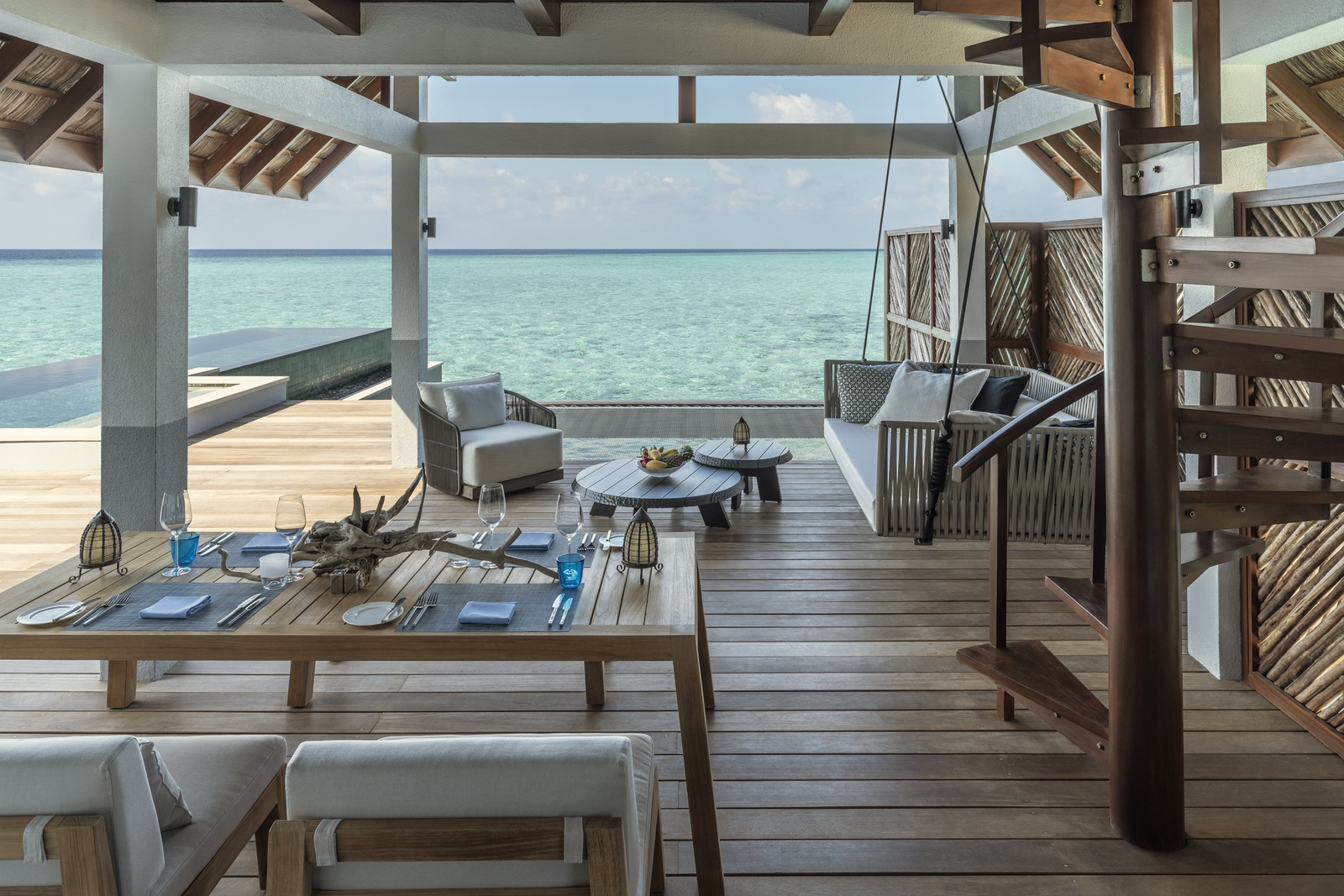 Overwater Bungalow. Four Seasons Maldives at Landaa Giraavaru