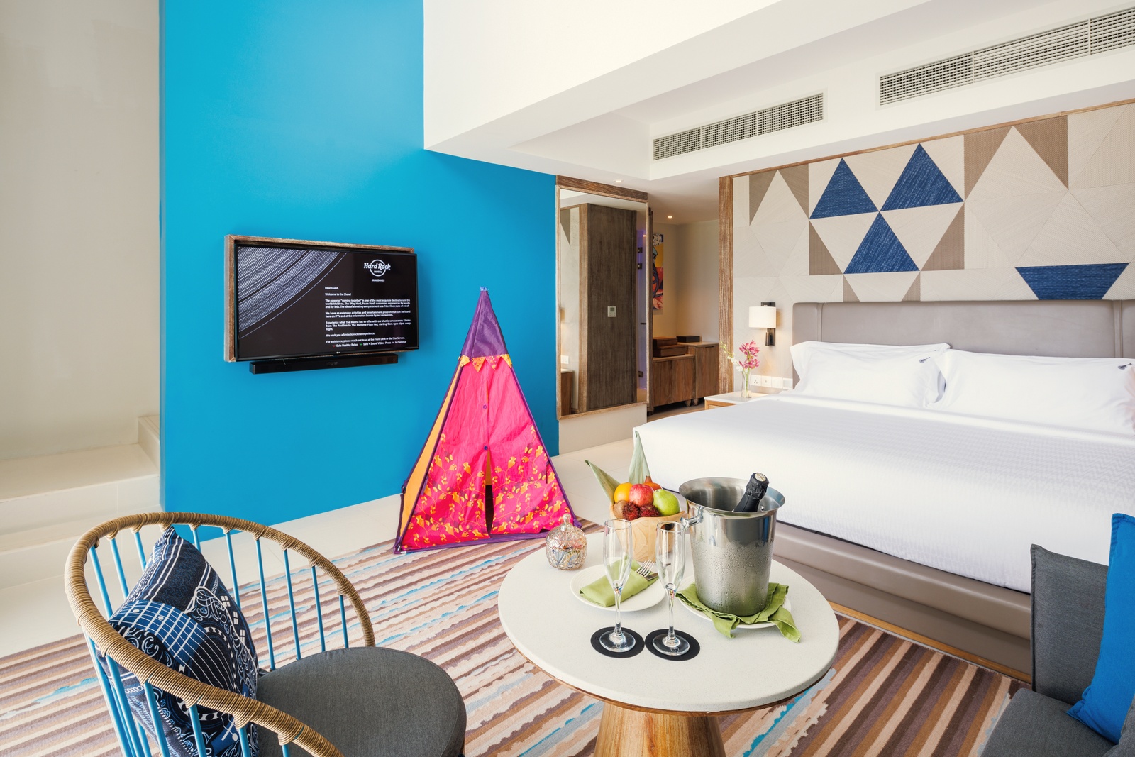Twin Silver Family Suite. Hard Rock