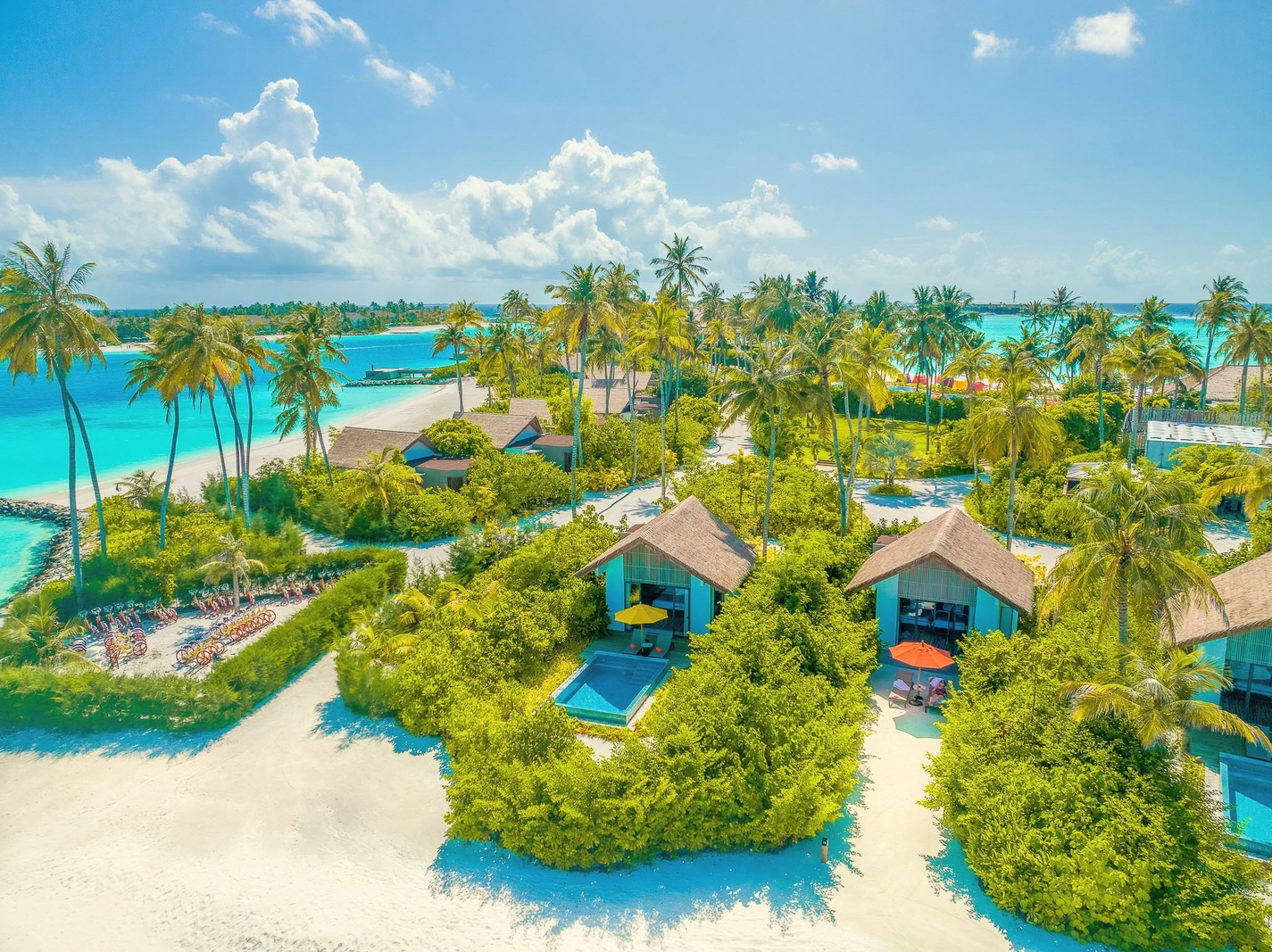 Twin Gold Beach Pool Villa. Hard Rock