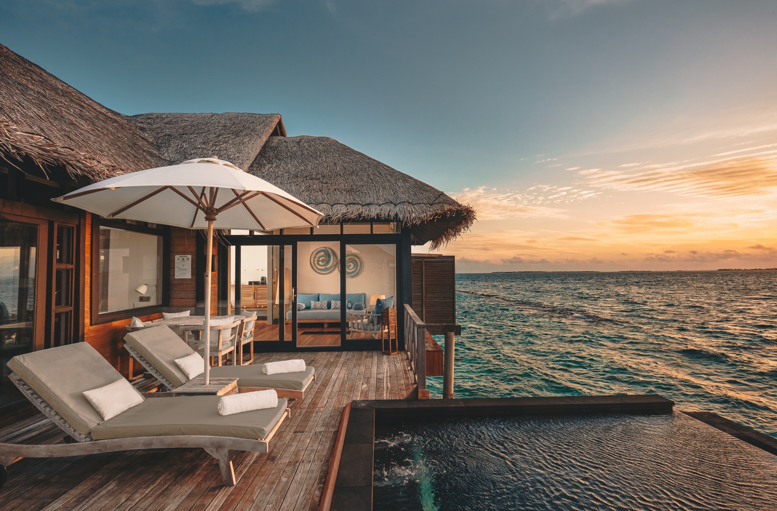 Sunset Pool Water Villa. JA Manafaru