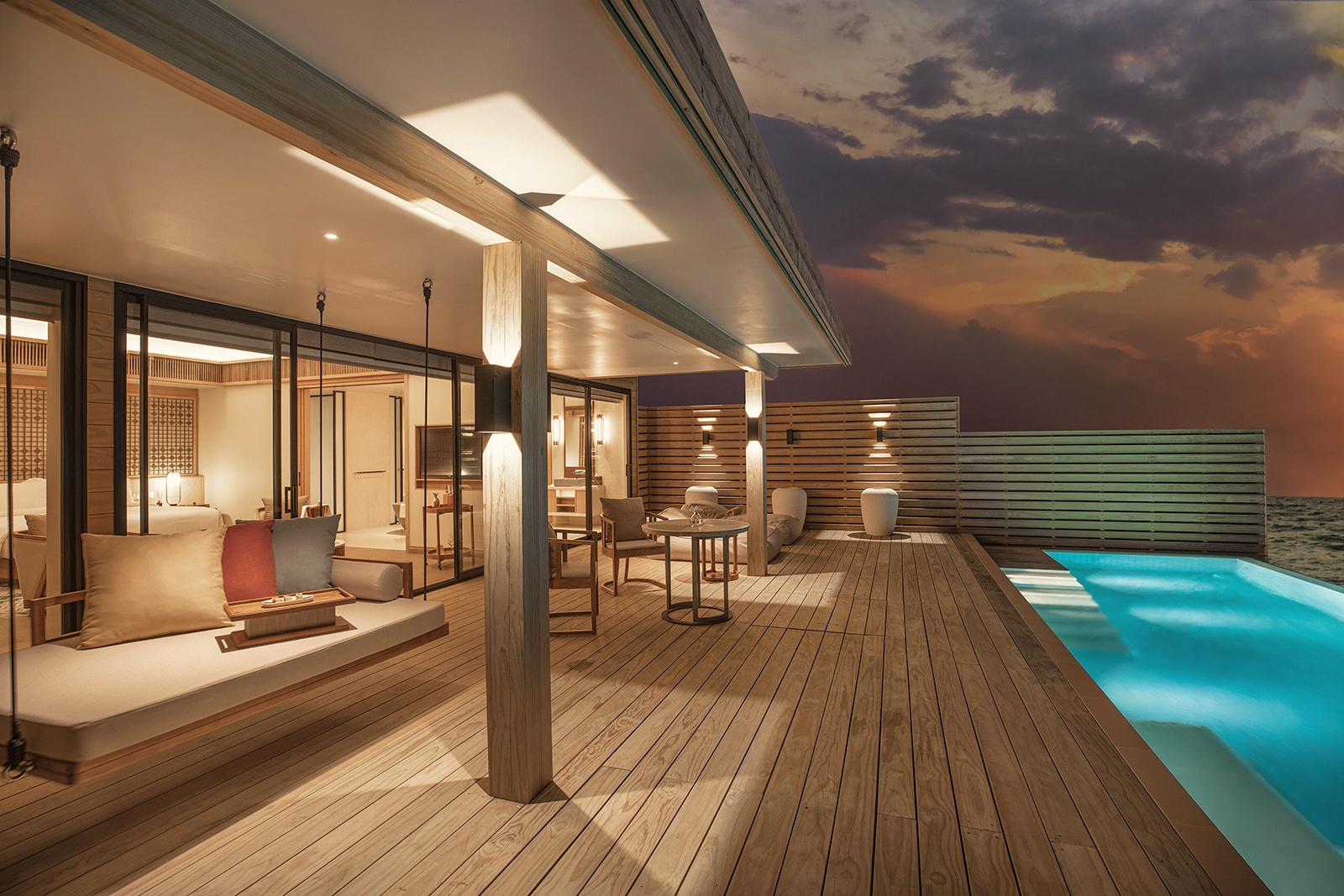 Water Villa with Pool. Kuda Villingili