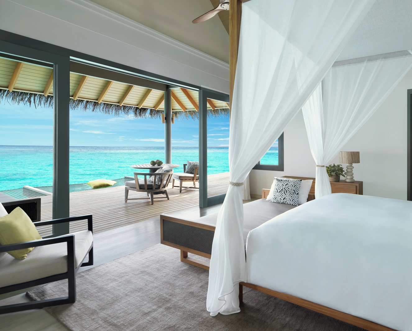Overwater Villa. Vakkaru Maldives