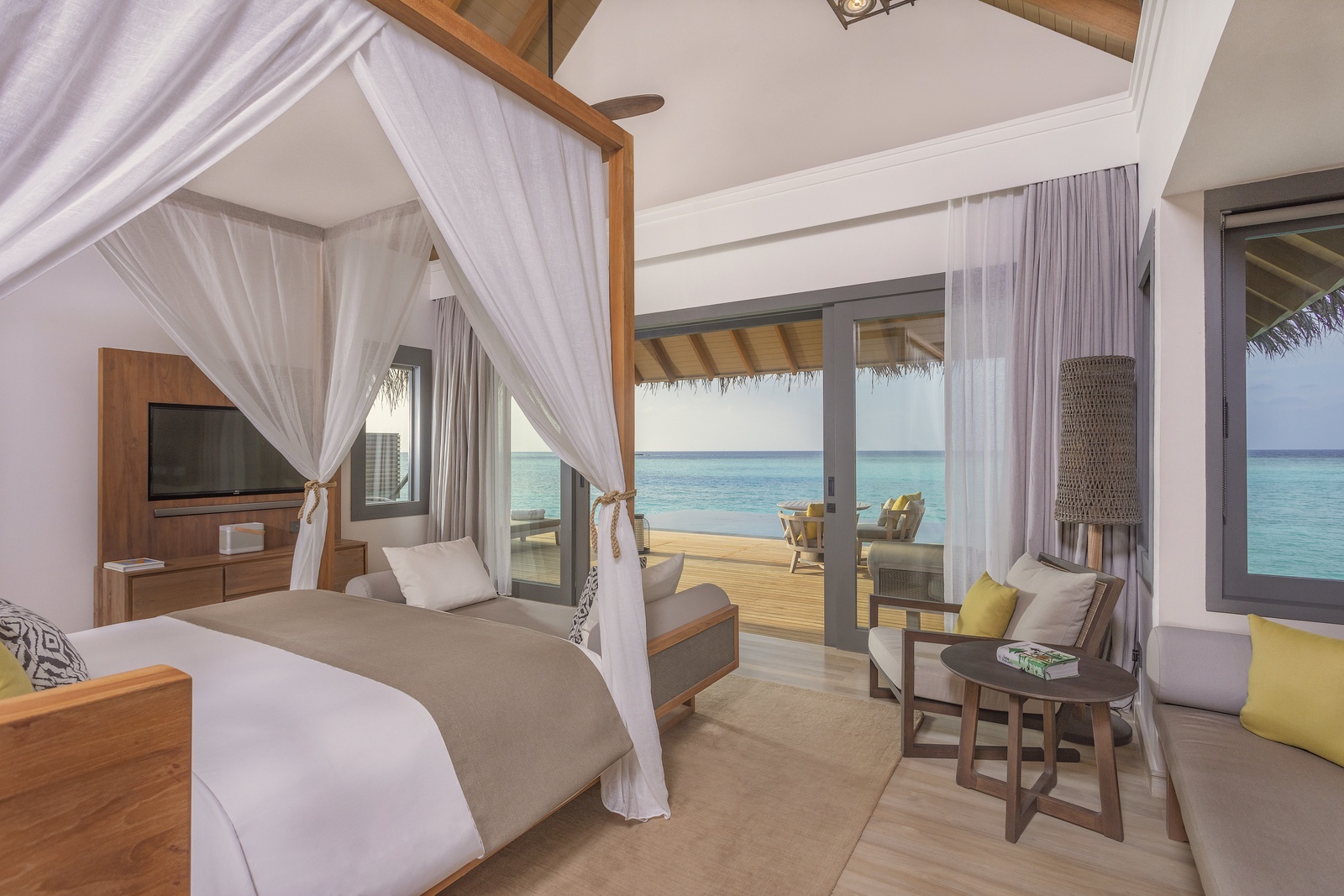 Overwater Pool Villa. Vakkaru Maldives