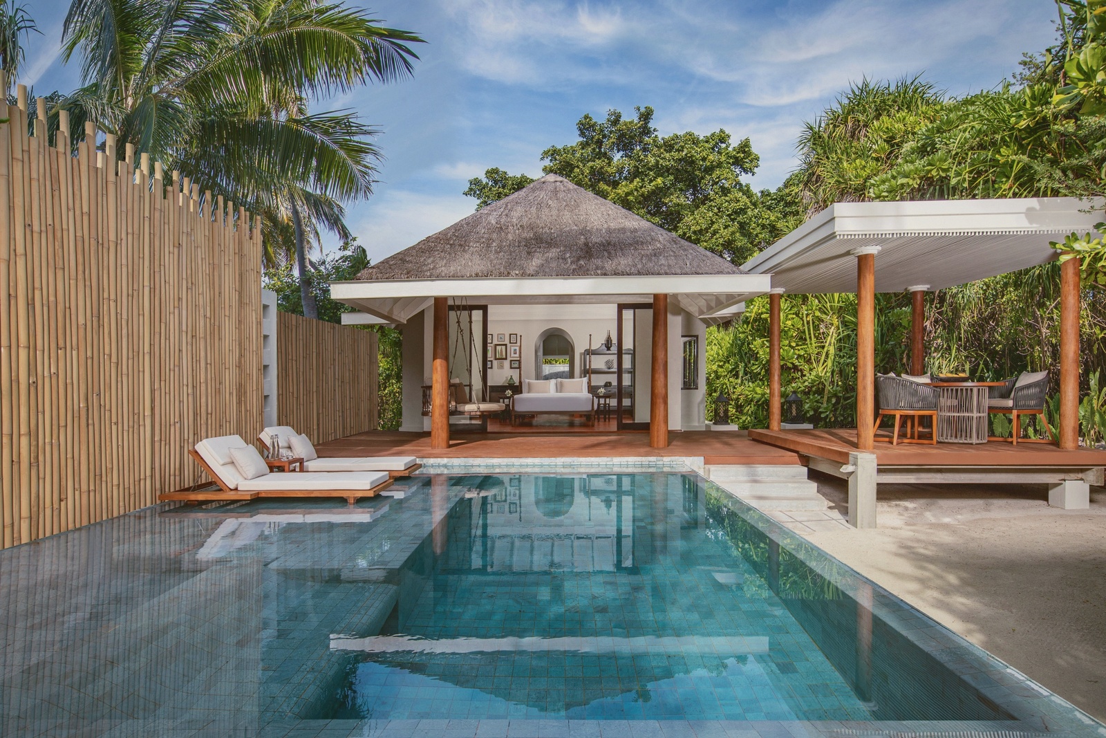 Beach Pool Villa. Anantara Kihavah Maldives Villas