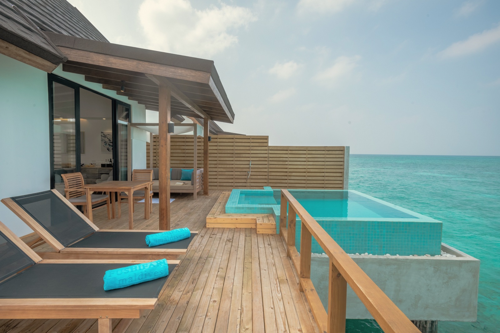 Pool Water Villa. Fushifaru Maldives