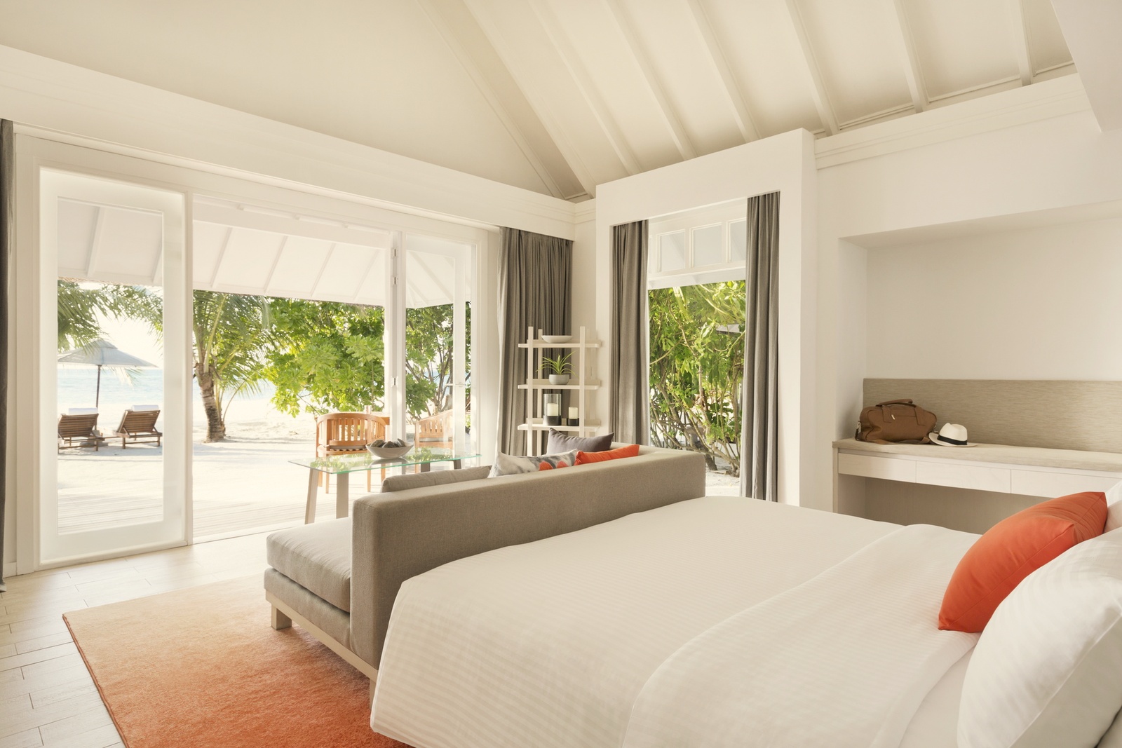 Beach Villa. LUX* South Ari Atoll Resort & Villas