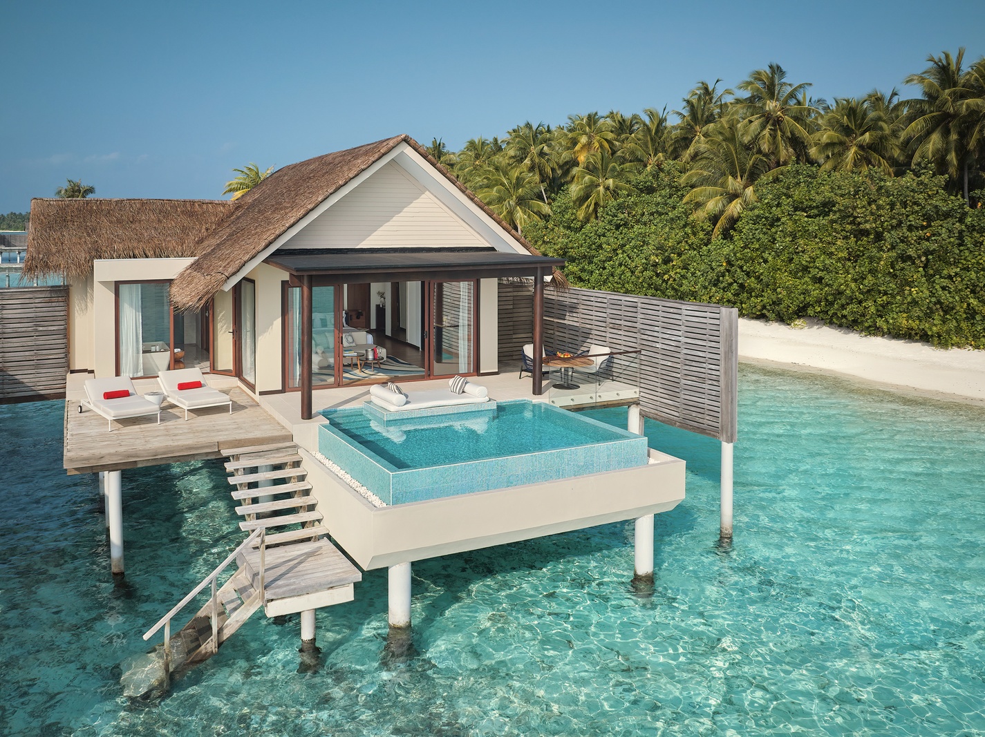 Water Pool Villa. Niyama Private Islands Maldives