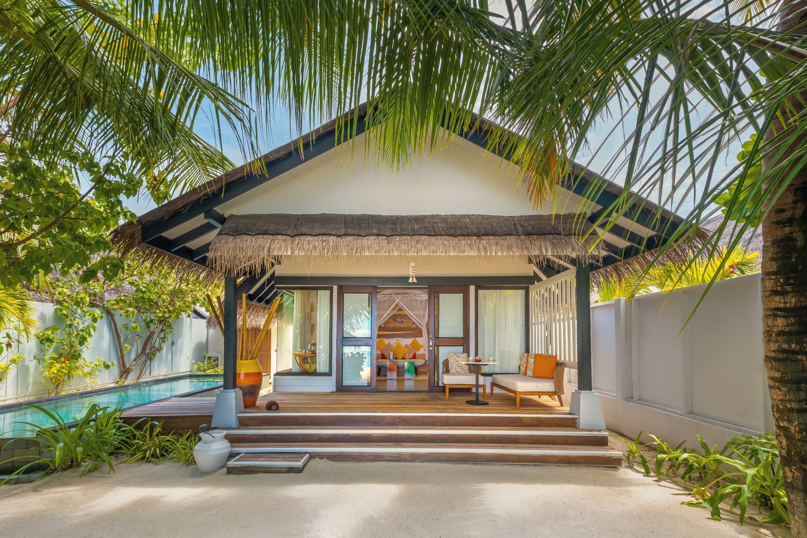 Earth Villa with Pool. Ozen Life Maadhoo