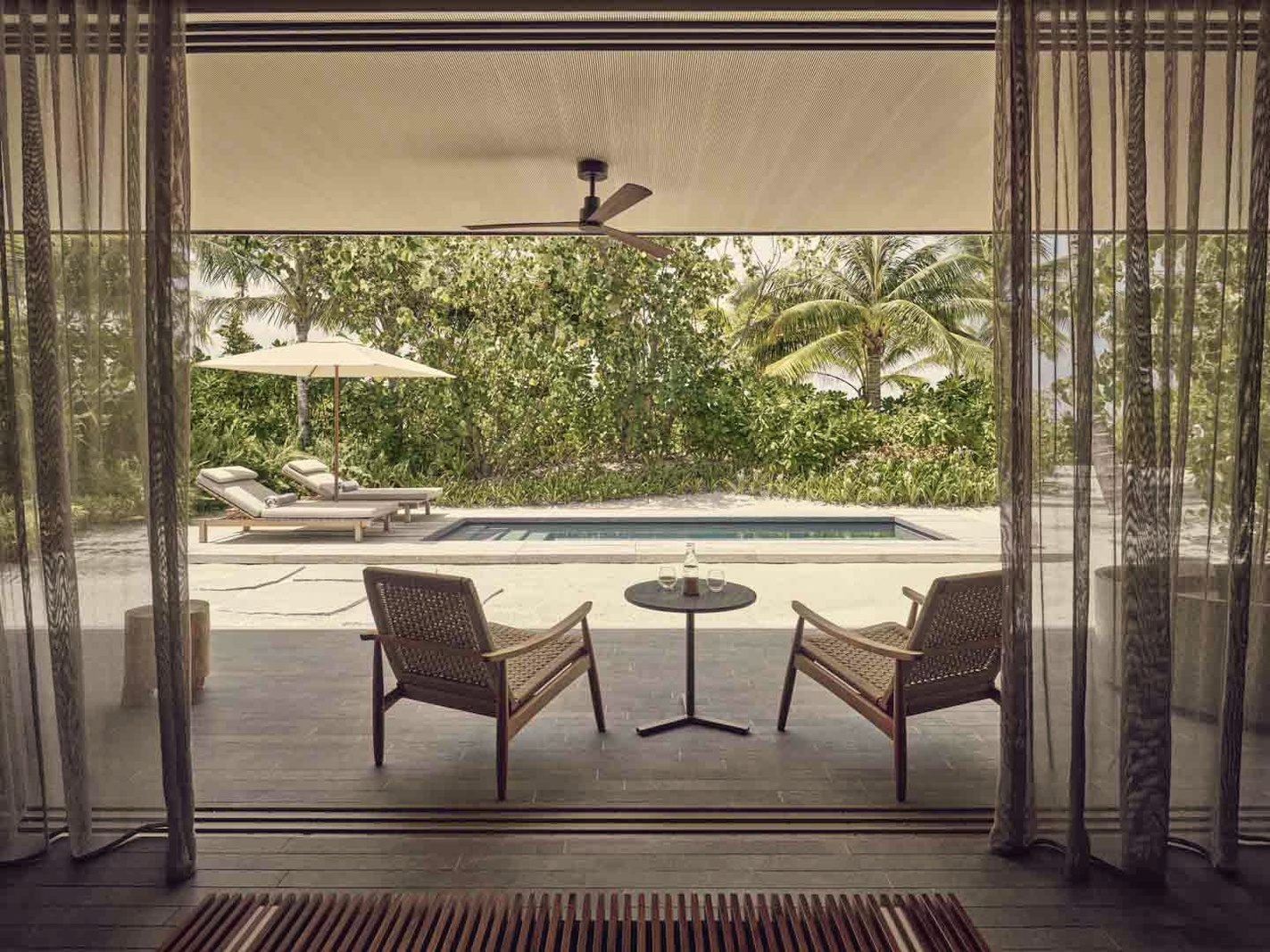 Beach Pool Villa. Patina Maldives, Fari Islands